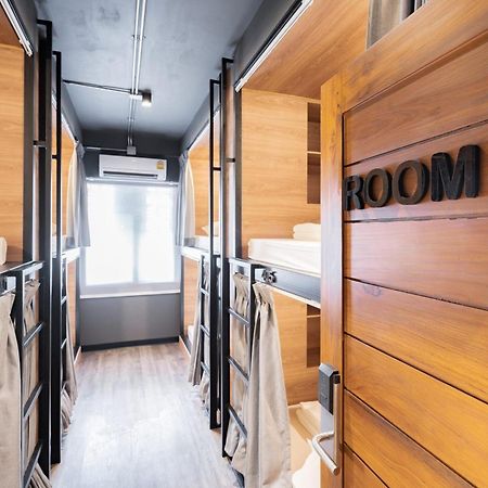 Bunkbed Hostel Makkasan Bagian luar foto