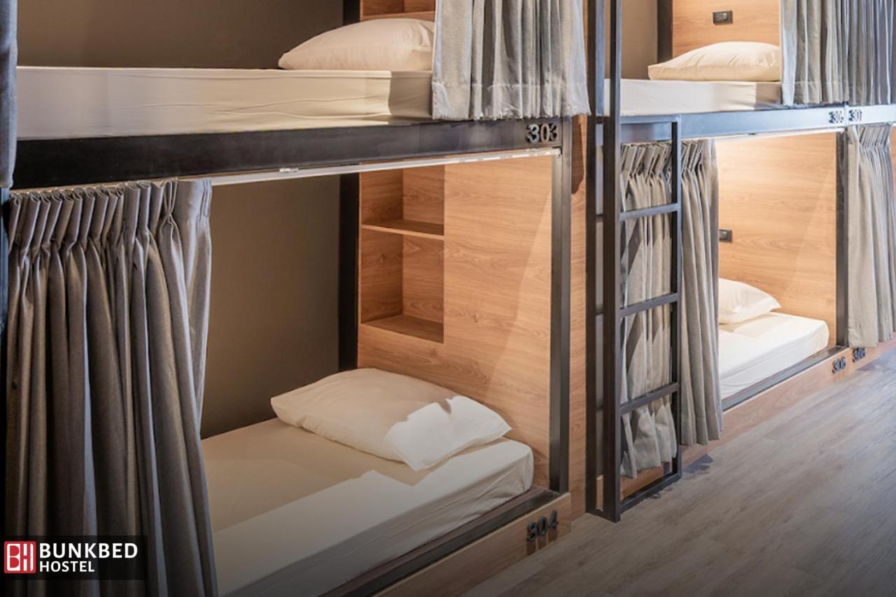 Bunkbed Hostel Makkasan Bagian luar foto
